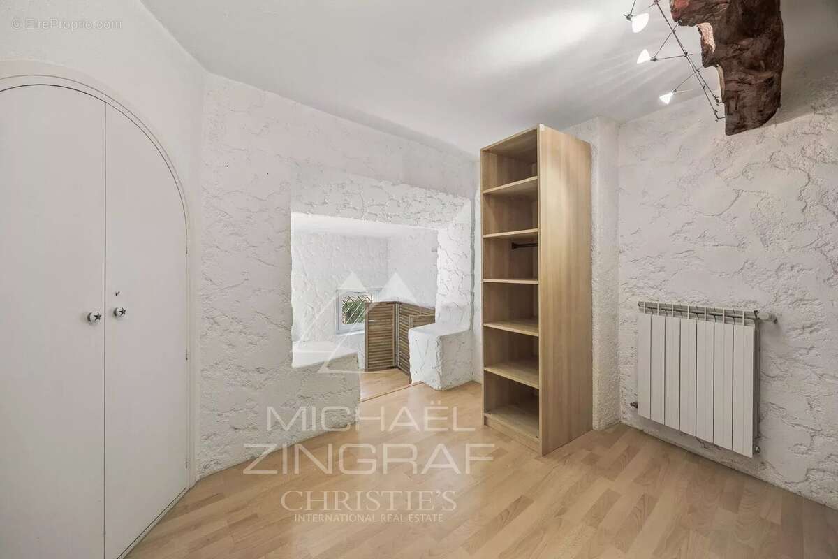 Appartement à CABRIS