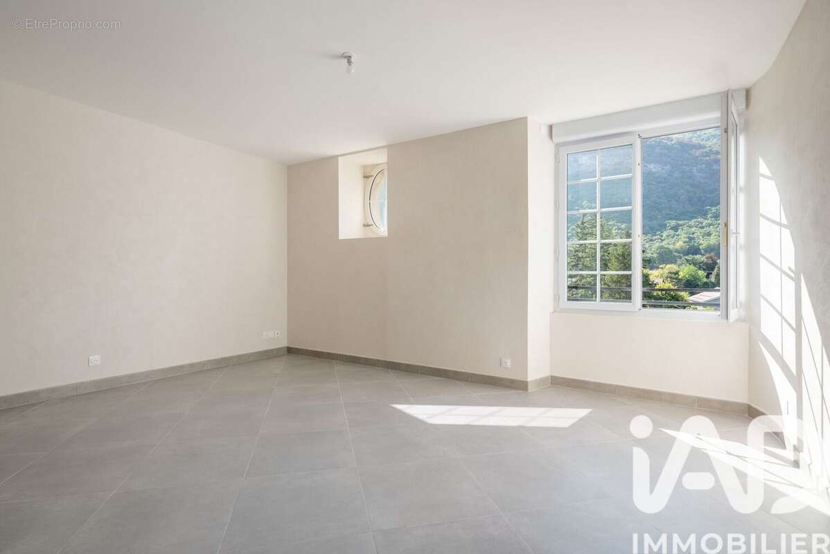 Photo 6 - Appartement à VARCES-ALLIERES-ET-RISSET