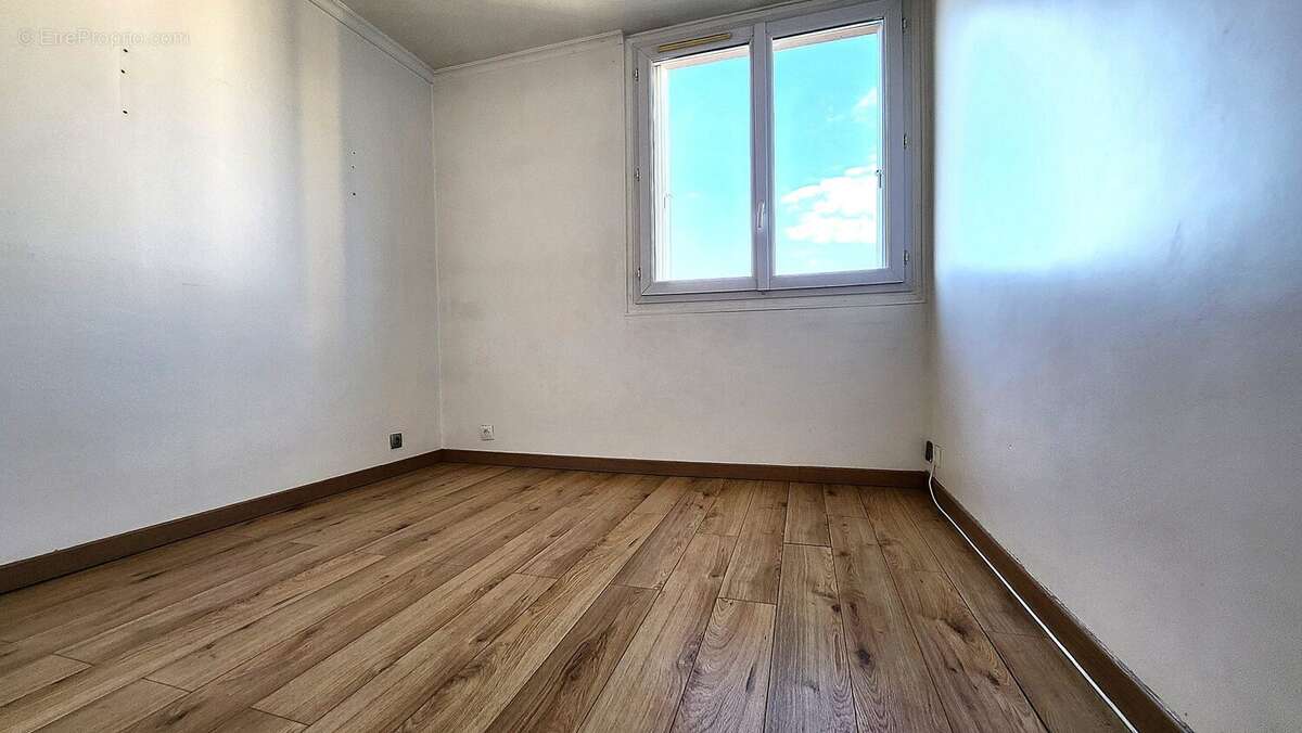 Appartement à MAISONS-ALFORT