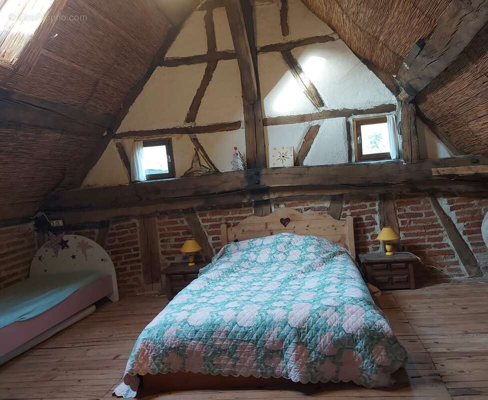 Maison à SAINT-VINCENT-EN-BRESSE