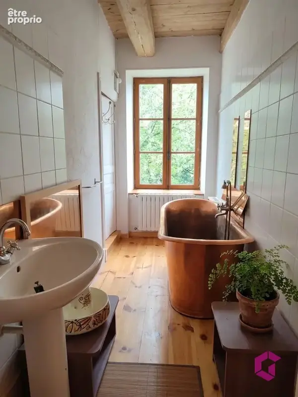 Maison de caractere en pierre de 170m2 au coeur de l'auvergne - photo 11