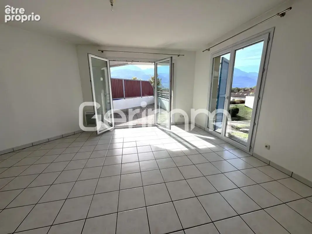 Vente - Appartement - 2 pièces + cuisine - 59 m² - 199 000 € - - photo 4