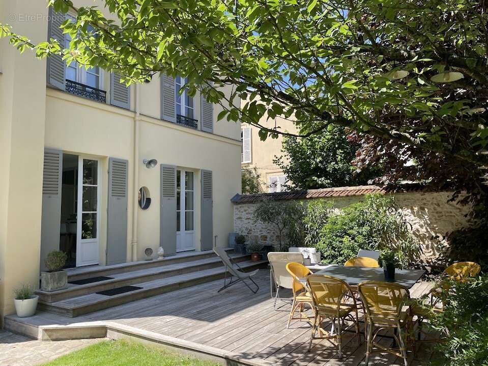 Maison à VERSAILLES