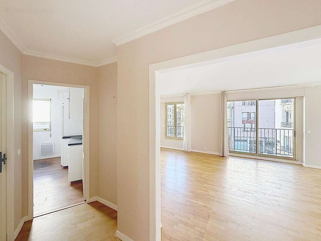 Photo 6 - Appartement à PARIS-14E