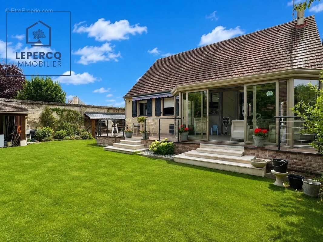 Maison 6 pièces 126m²  proche centre-ville - photo 2
