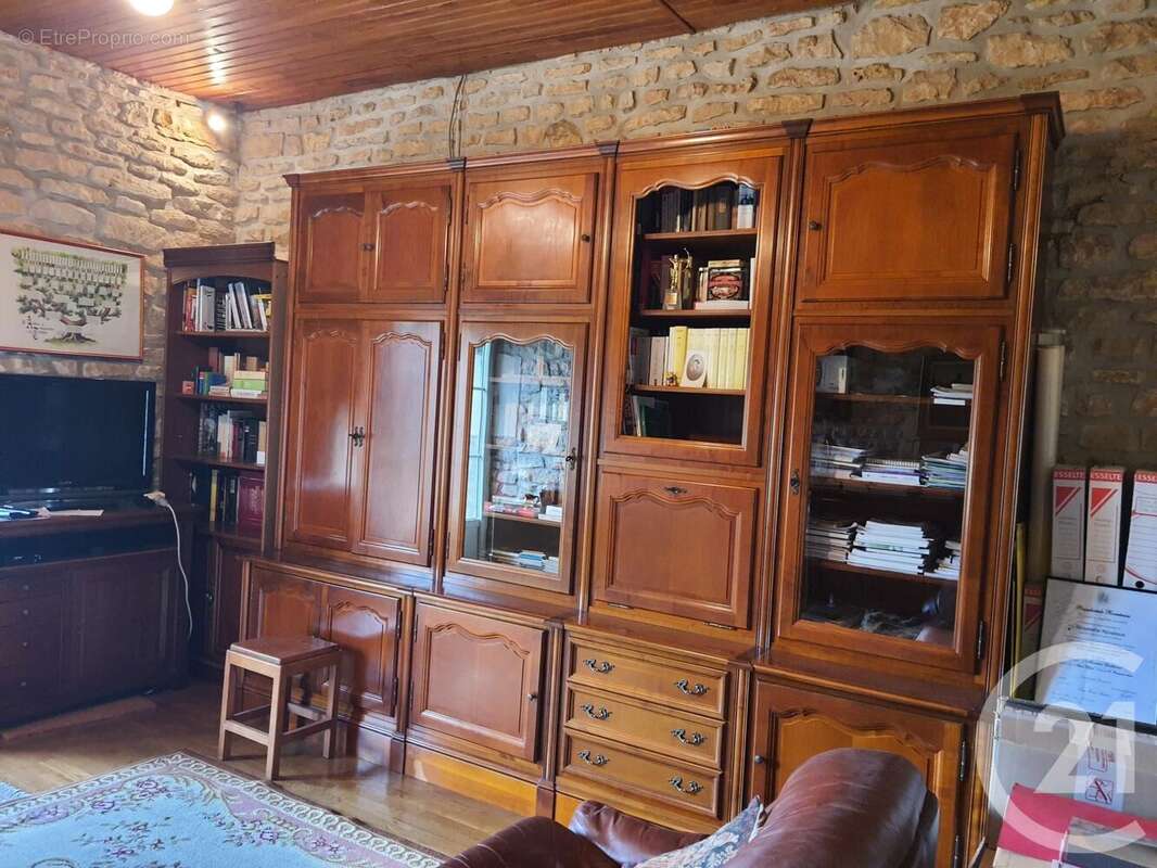 Maison 167 m² à Corvol-L'orgueilleux  - photo 9