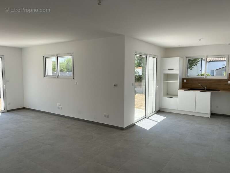 Maison à vendre 2 minutes de Challans - photo 8