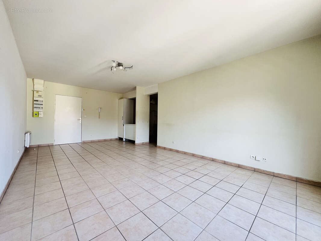 Appartement à AUNEAU