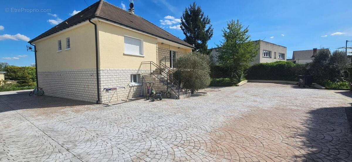 Maison à MITRY-MORY