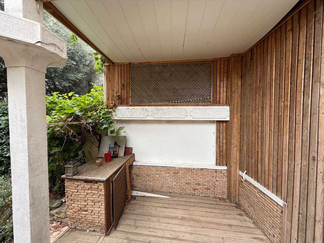 Demeure de caractère au cœur de Lézignan-Corbières avec patio privatif – 217 m² habitables - photo 11