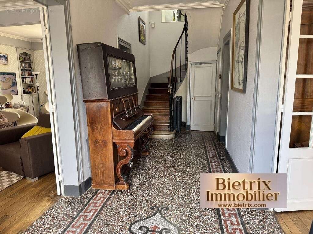 Maison 270 m² à L'isle-Adam  - photo 10