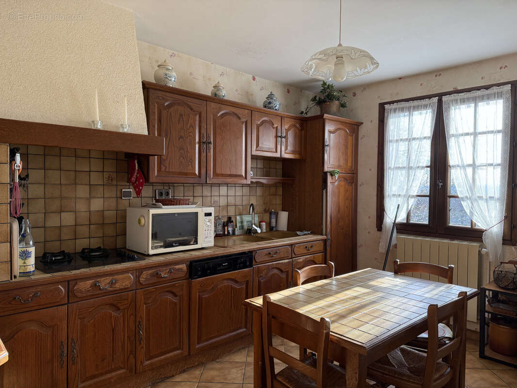 Maison à SAINT-GERMAIN-LAVAL