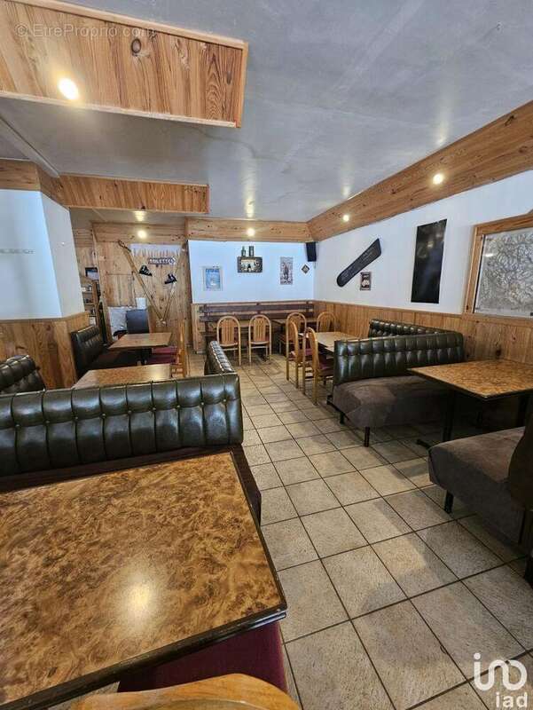 Photo 3 - Commerce à REALLON