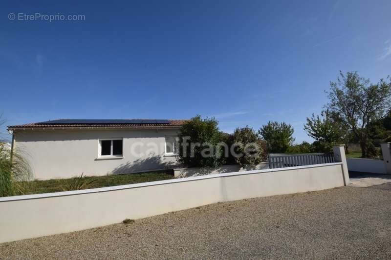 Maison à CASTELJALOUX