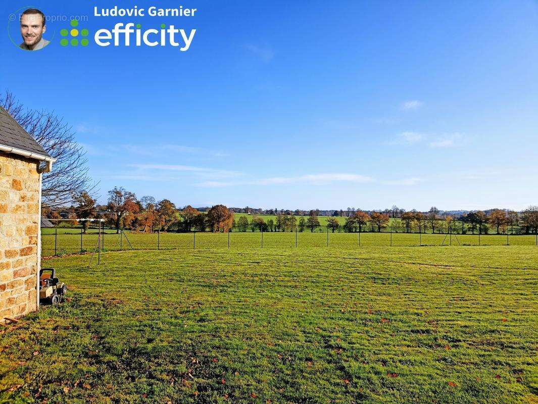 Maison à LE TEILLEUL