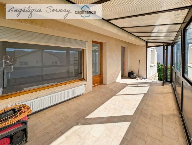 Maison à LONS-LE-SAUNIER