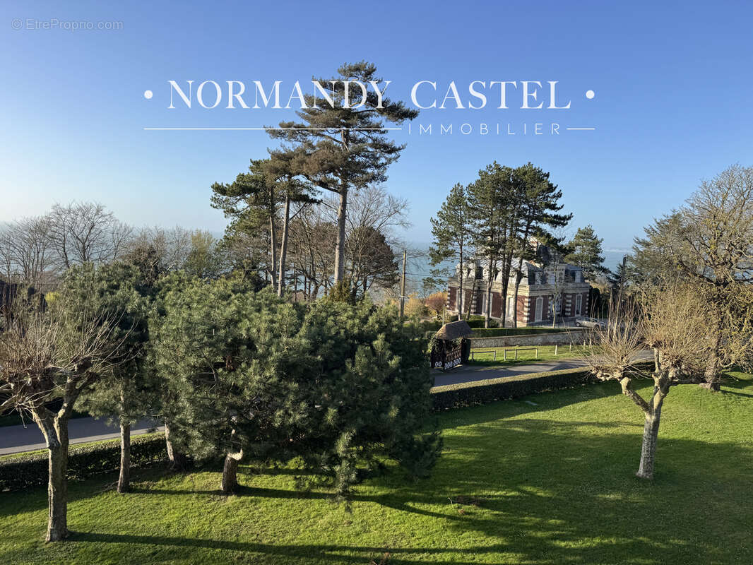 Appartement à TROUVILLE-SUR-MER