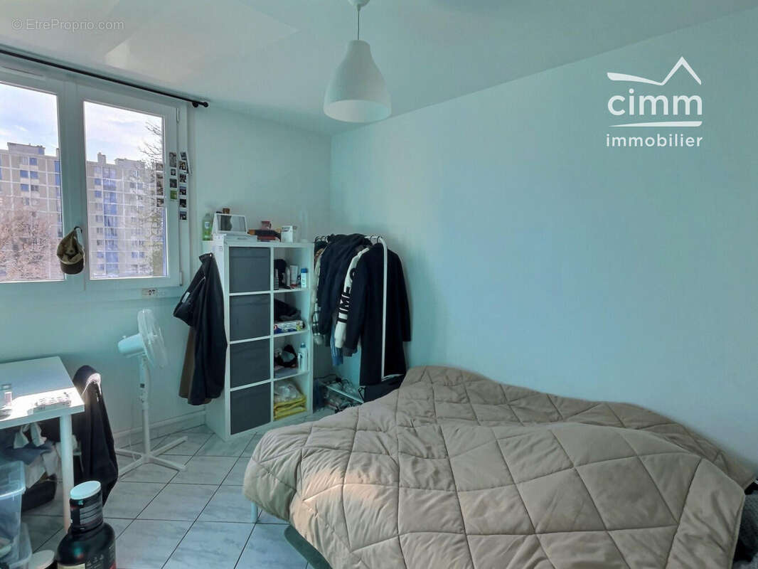 Appartement à FONTAINE