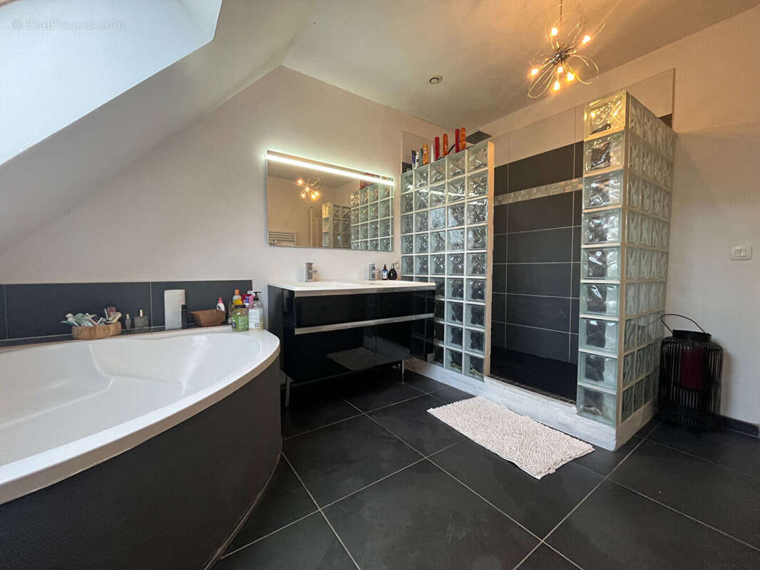 Maison à MARCOUSSIS