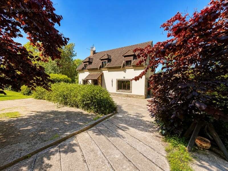 Maison à PLAILLY