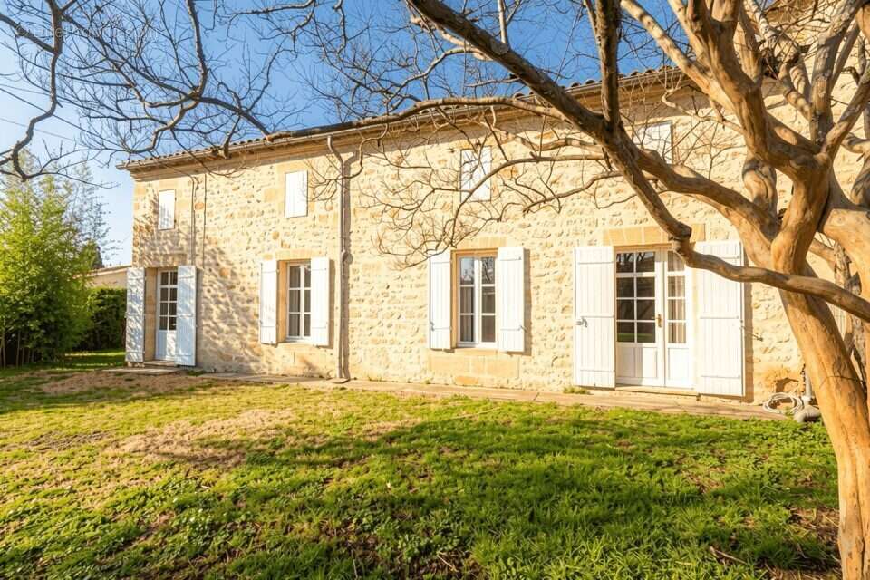 Maison à SALIGNAC