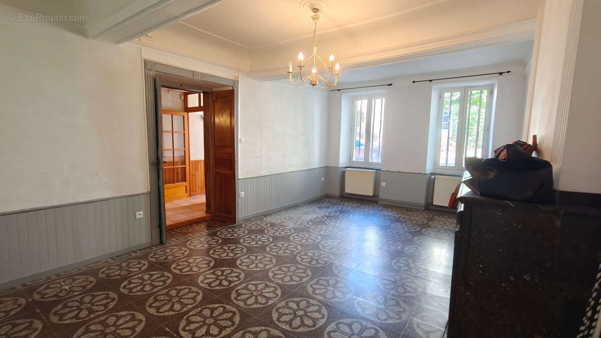 Maison à LOUPIA