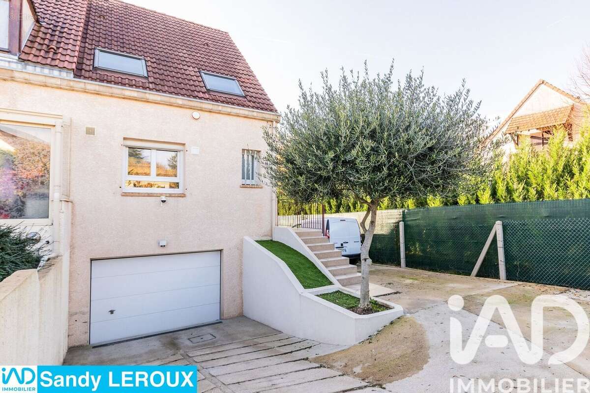 Photo 7 - Maison à VARENNES-JARCY