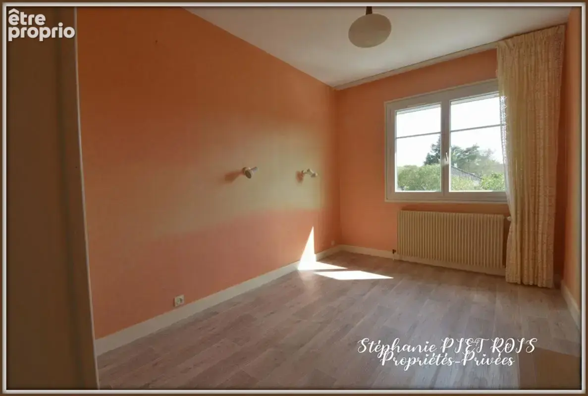 Maison La Chapelle D Angillon 5 pièce(s) 80 m2 - photo 6