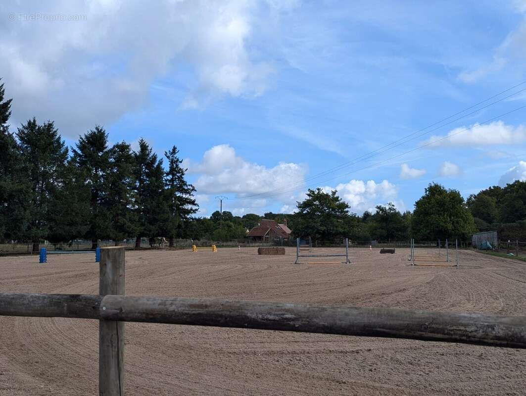 Maison à LAMOTTE-BEUVRON