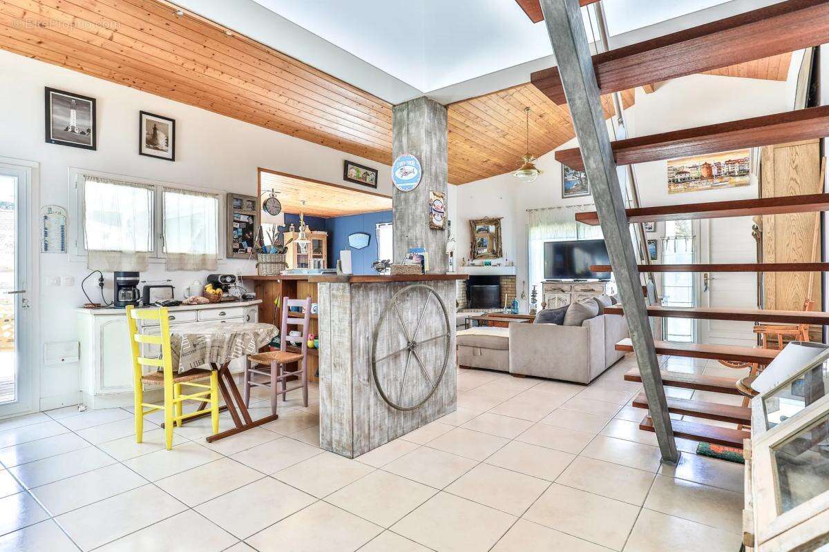 Maison à LEGE-CAP-FERRET