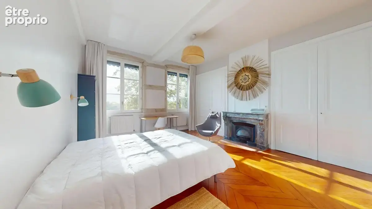 UNIQUE - Appartement d'exception de 147 m² avec vue panoramique sur le Rhône - photo 7