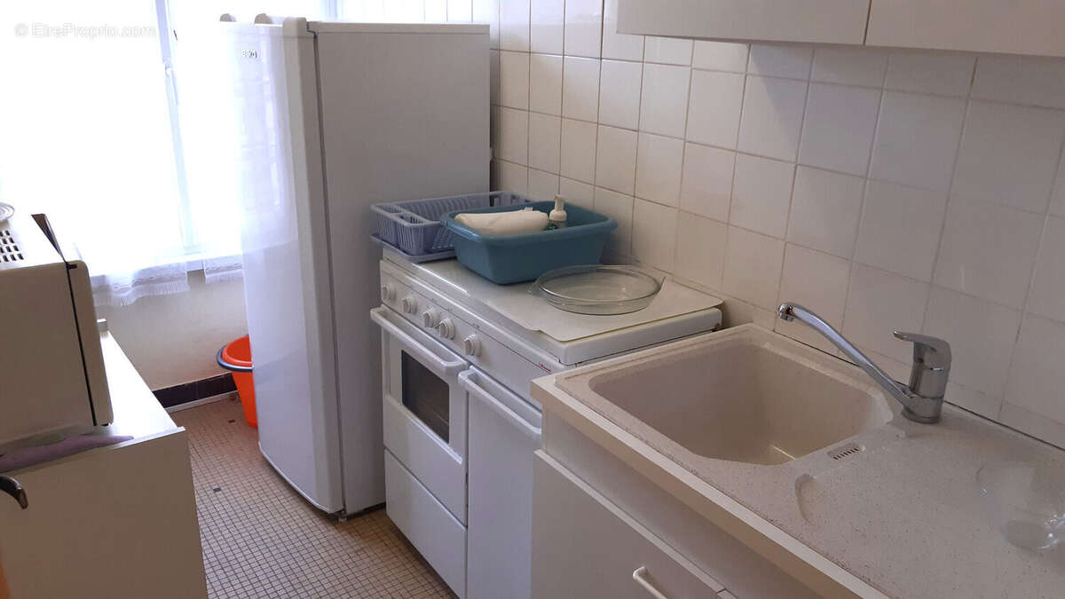 LOCTUDY Hyper-centre Appartement en rez-de-chaussée - photo 3