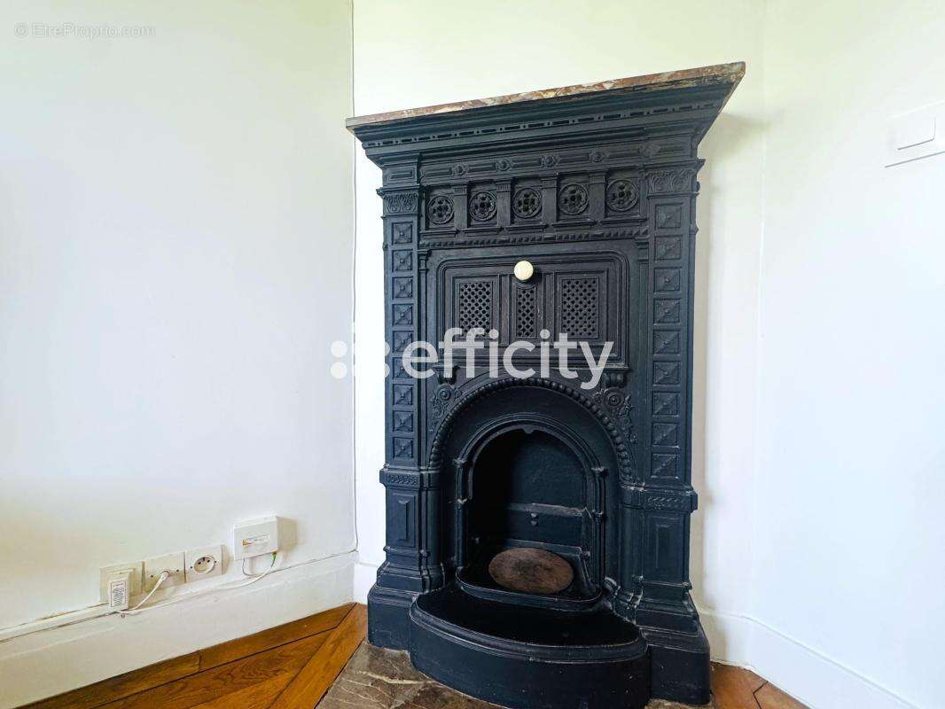 Appartement à MAISONS-ALFORT