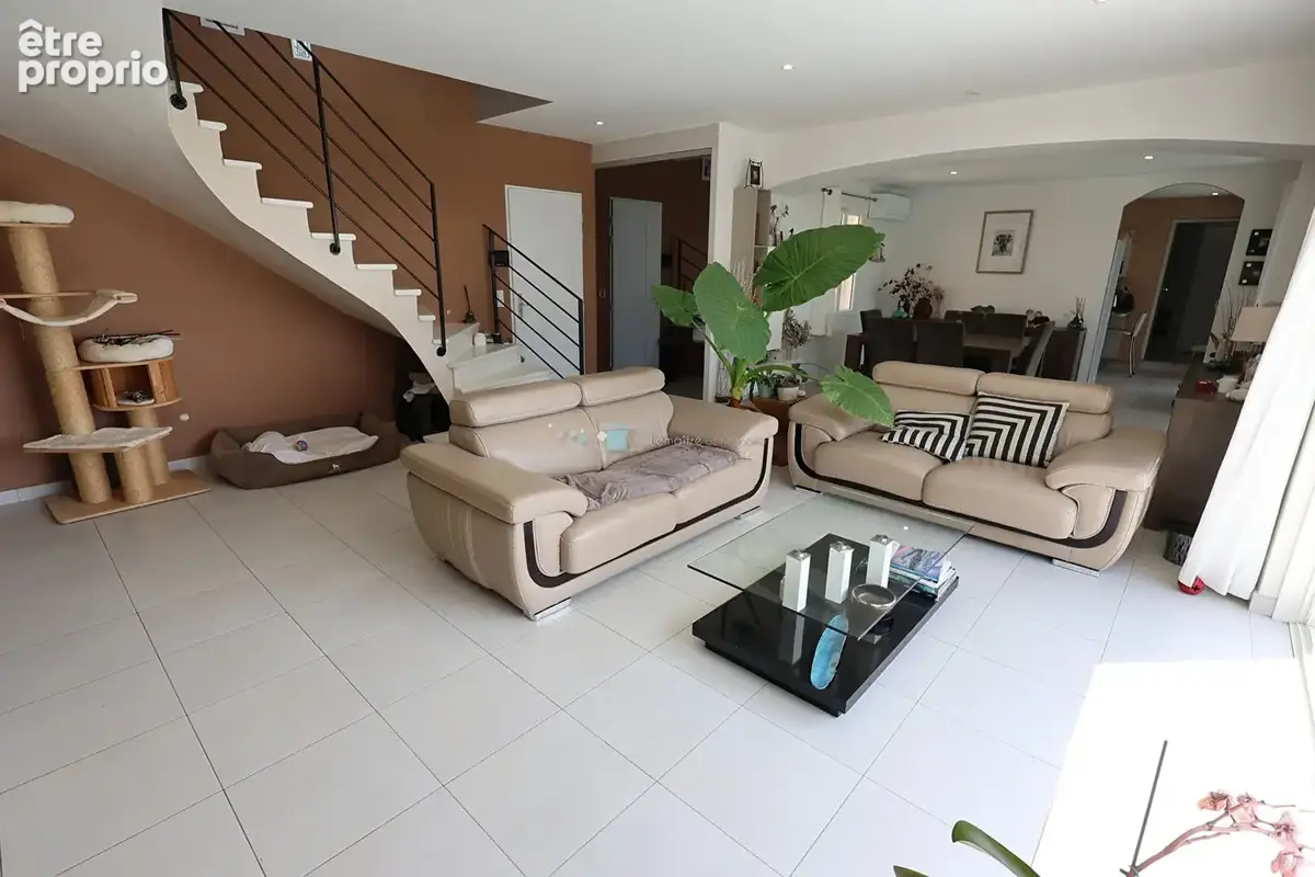 Villa contemporaine avec piscine et bel vue mer 130 m² - photo 12