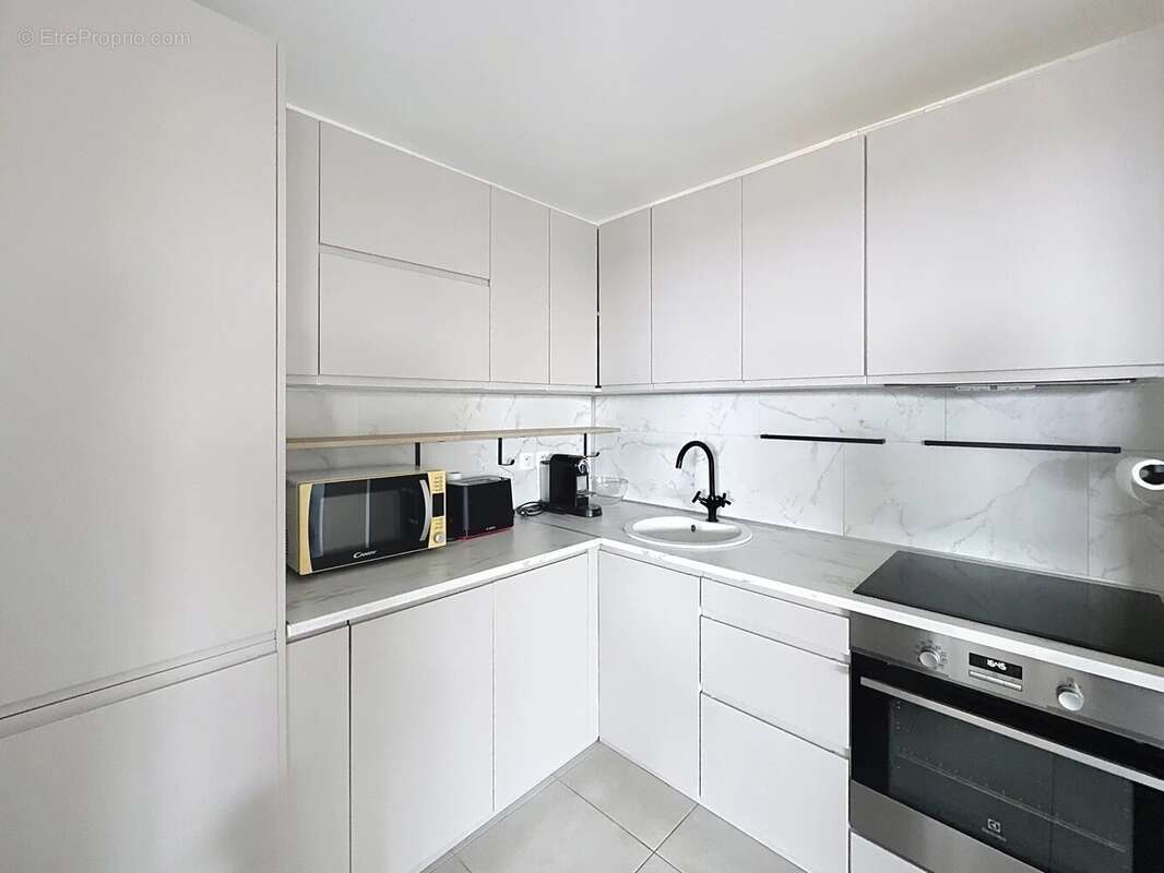 Appartement à VILLENEUVE-LOUBET