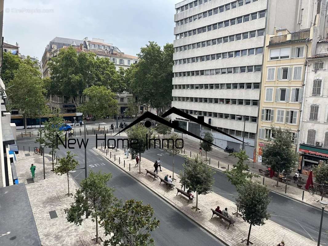 Appartement à MARSEILLE-1E