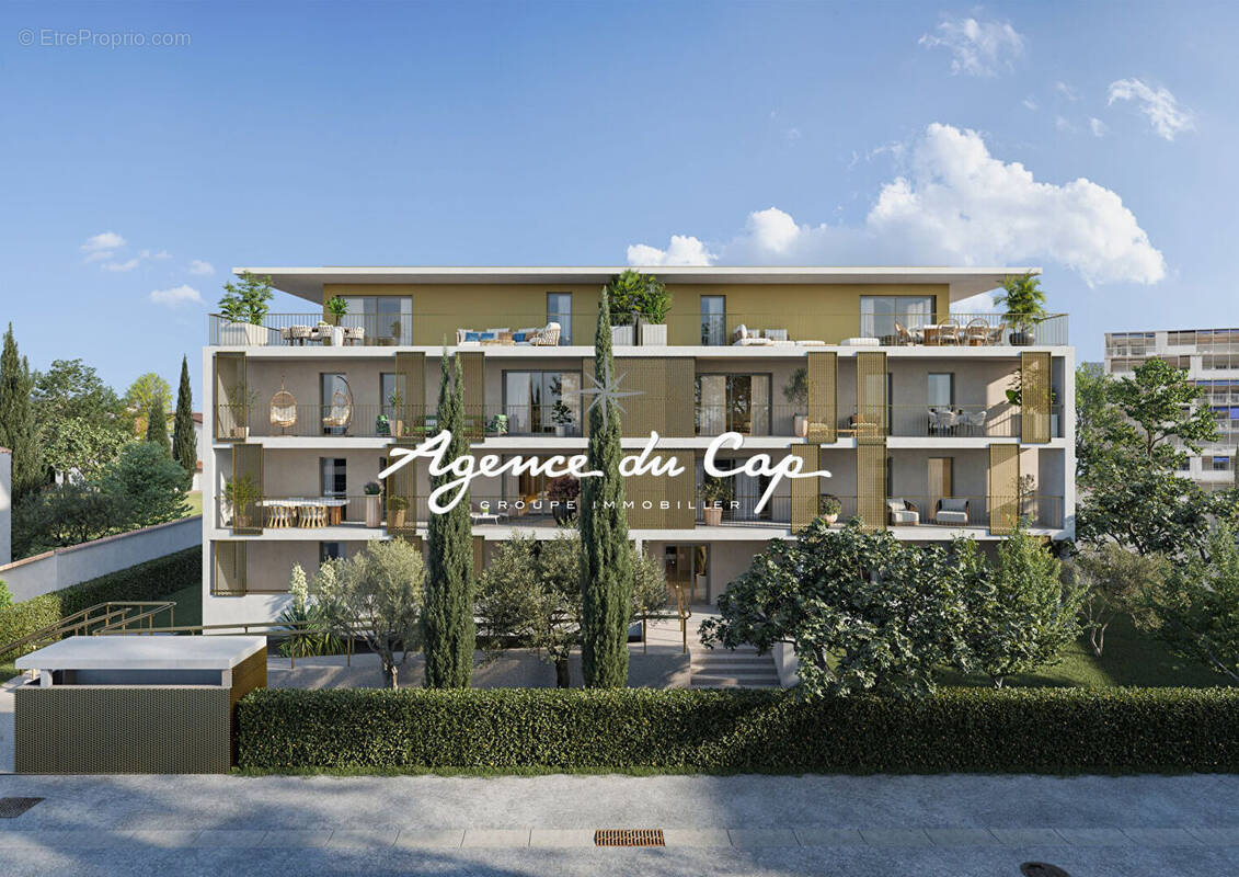 Appartement à FREJUS