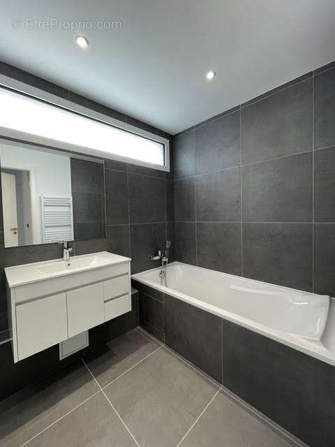 Appartement à COUPVRAY