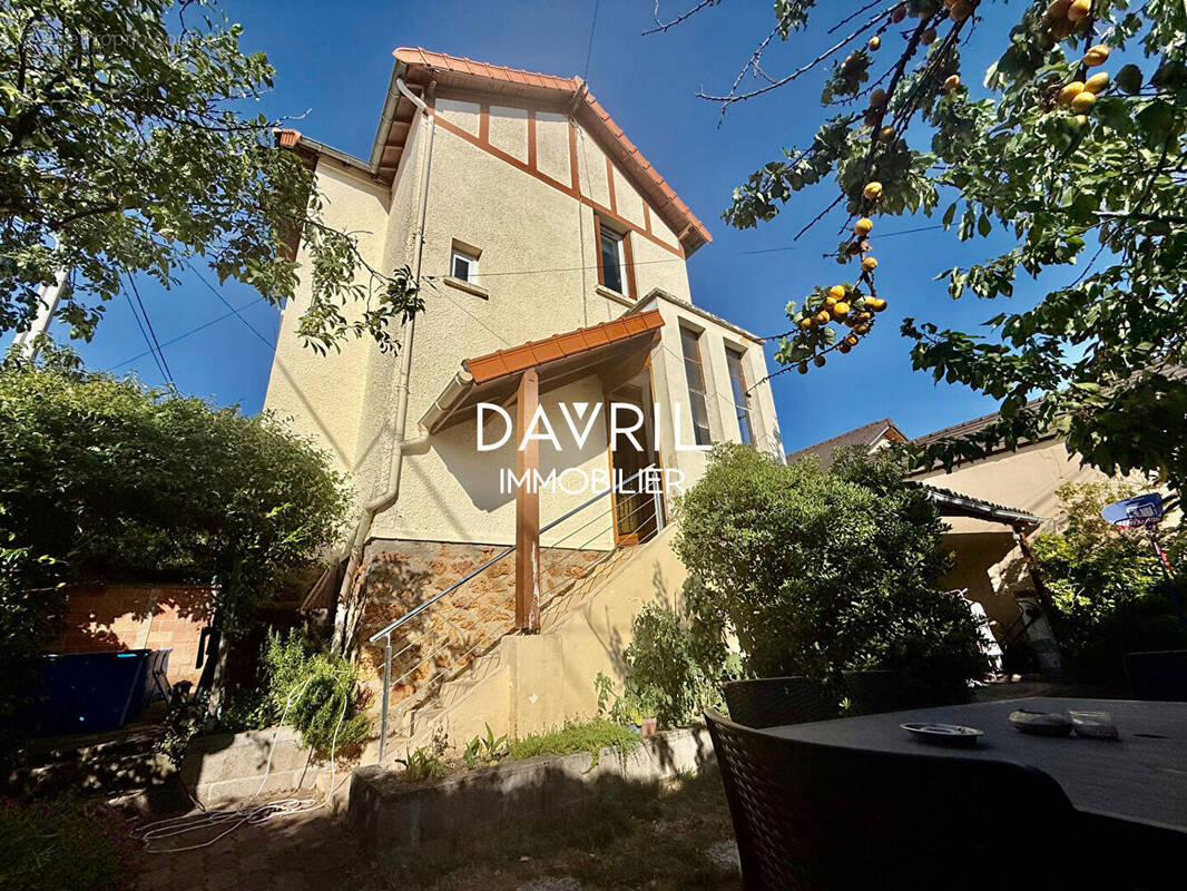 Maison à CONFLANS-SAINTE-HONORINE