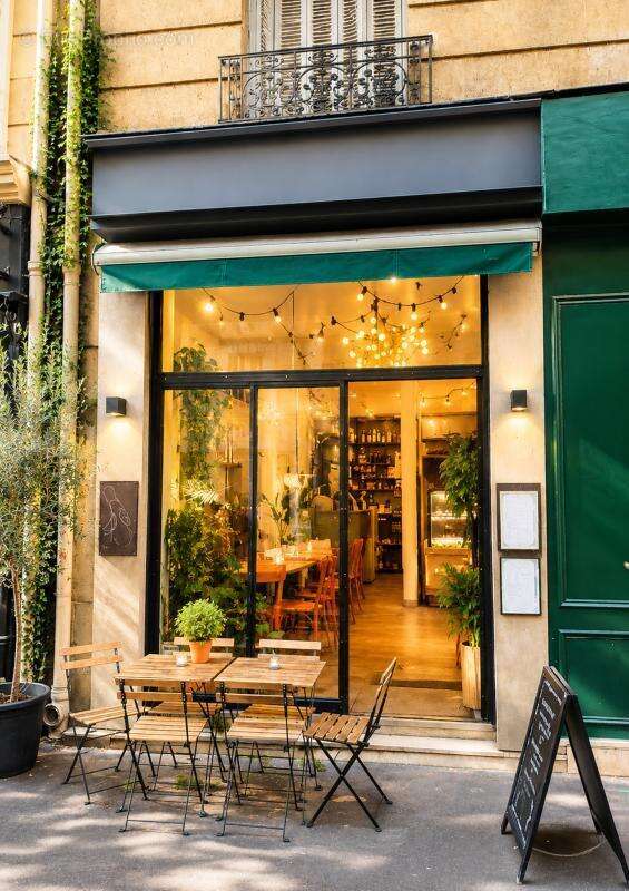 Commerce à PARIS-12E