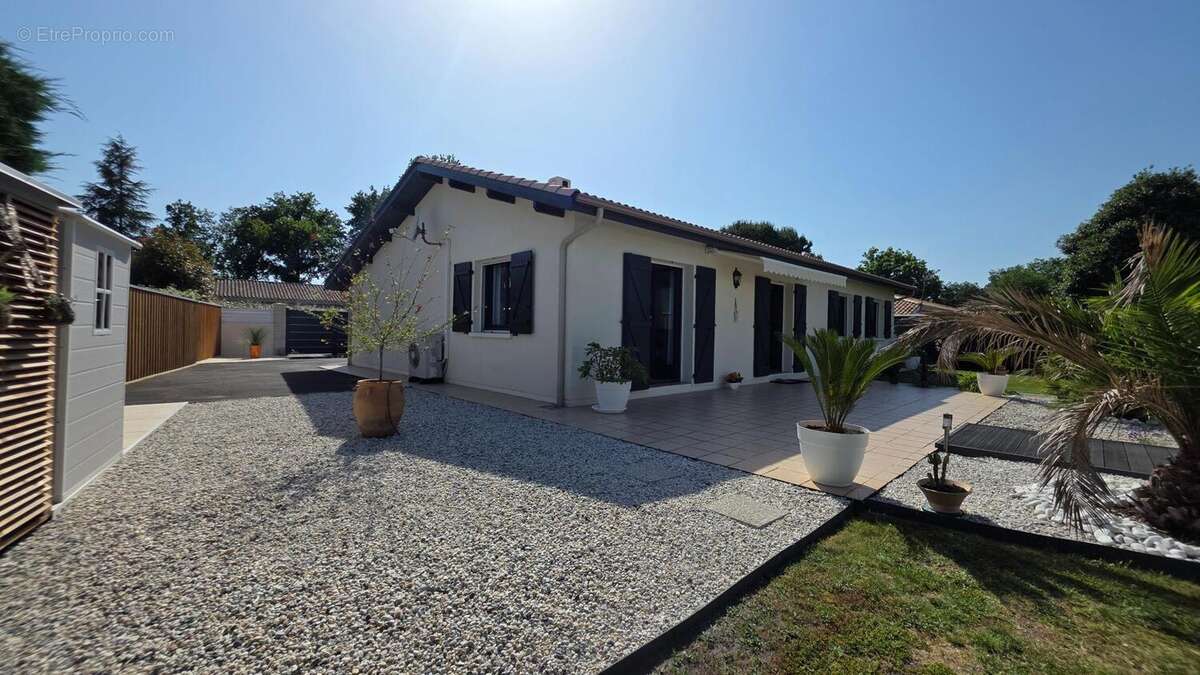 Photo 6 - Maison à ARES