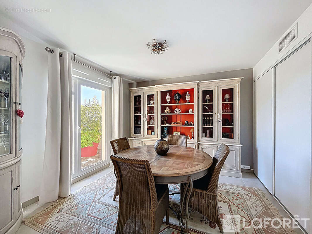 Appartement à MENTON