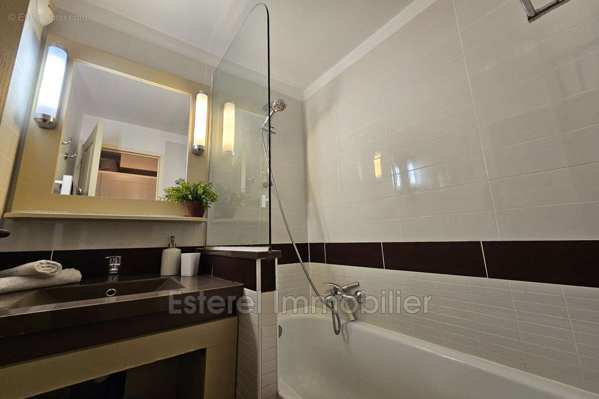 Appartement à SAINT-RAPHAEL