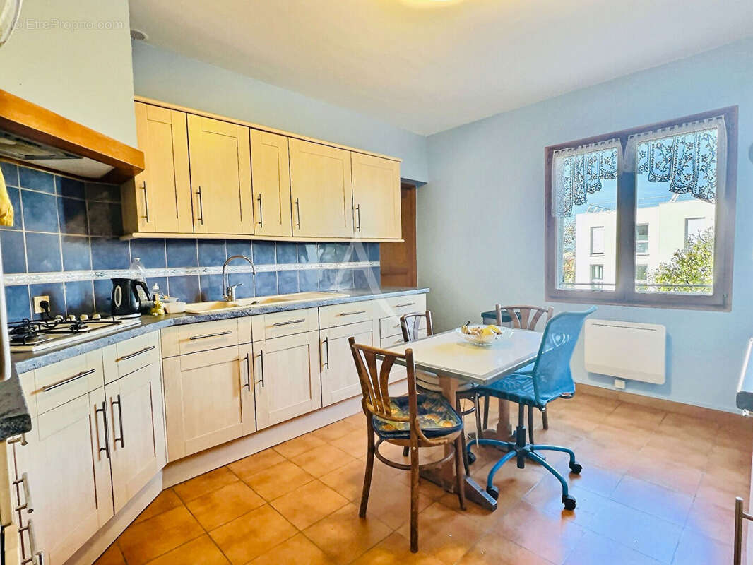 Maison à MARSEILLE-4E