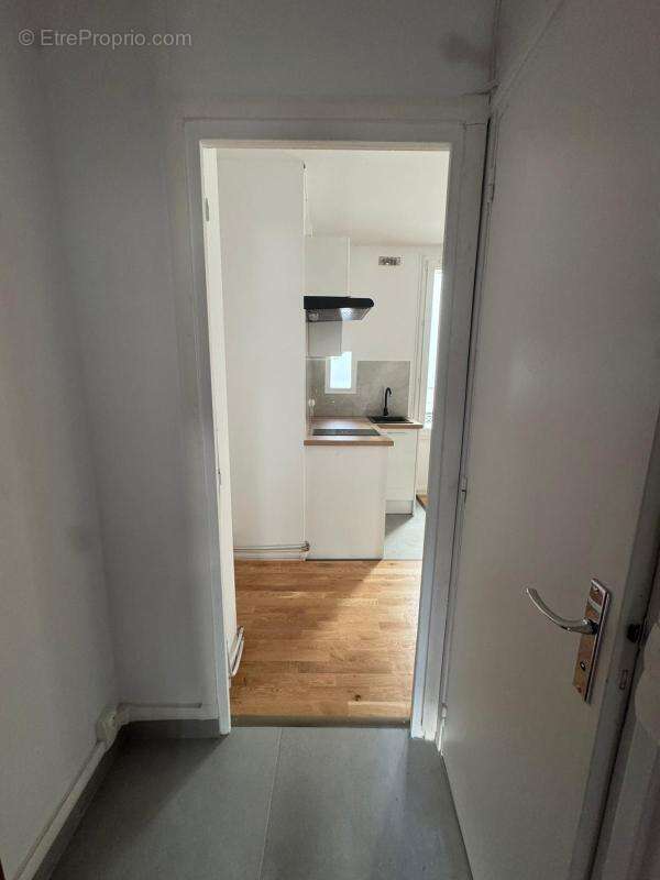 Appartement à PARIS-20E
