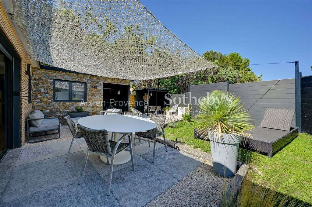 Villa contemporaine piscine - photo 14