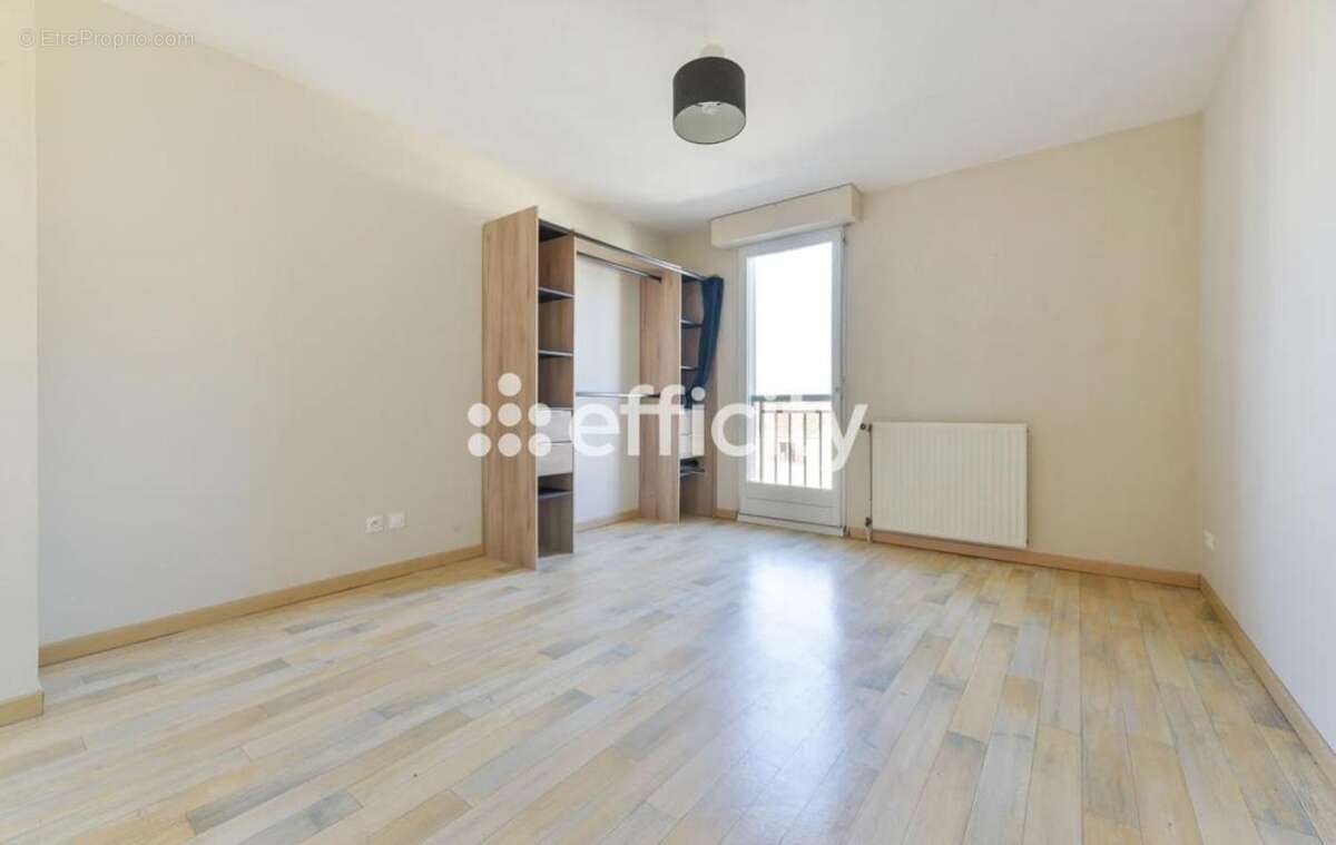 Maison à LES SORINIERES