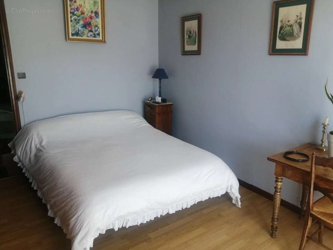 Maison à SAINT-BEAUZILE