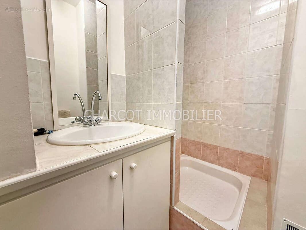 Appartement à LYON-5E