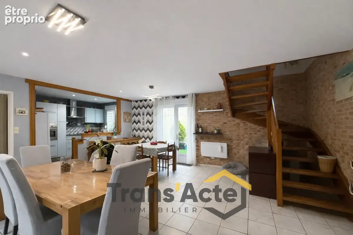Maison 4 chambres avec garage - photo 4